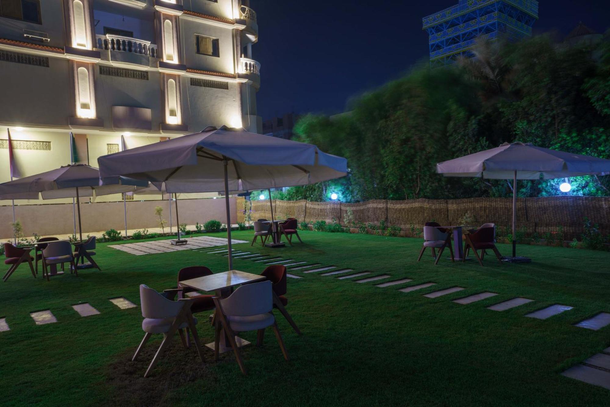Pyramids Sunshine View Hotel Kafrat al Jabal Exterior foto