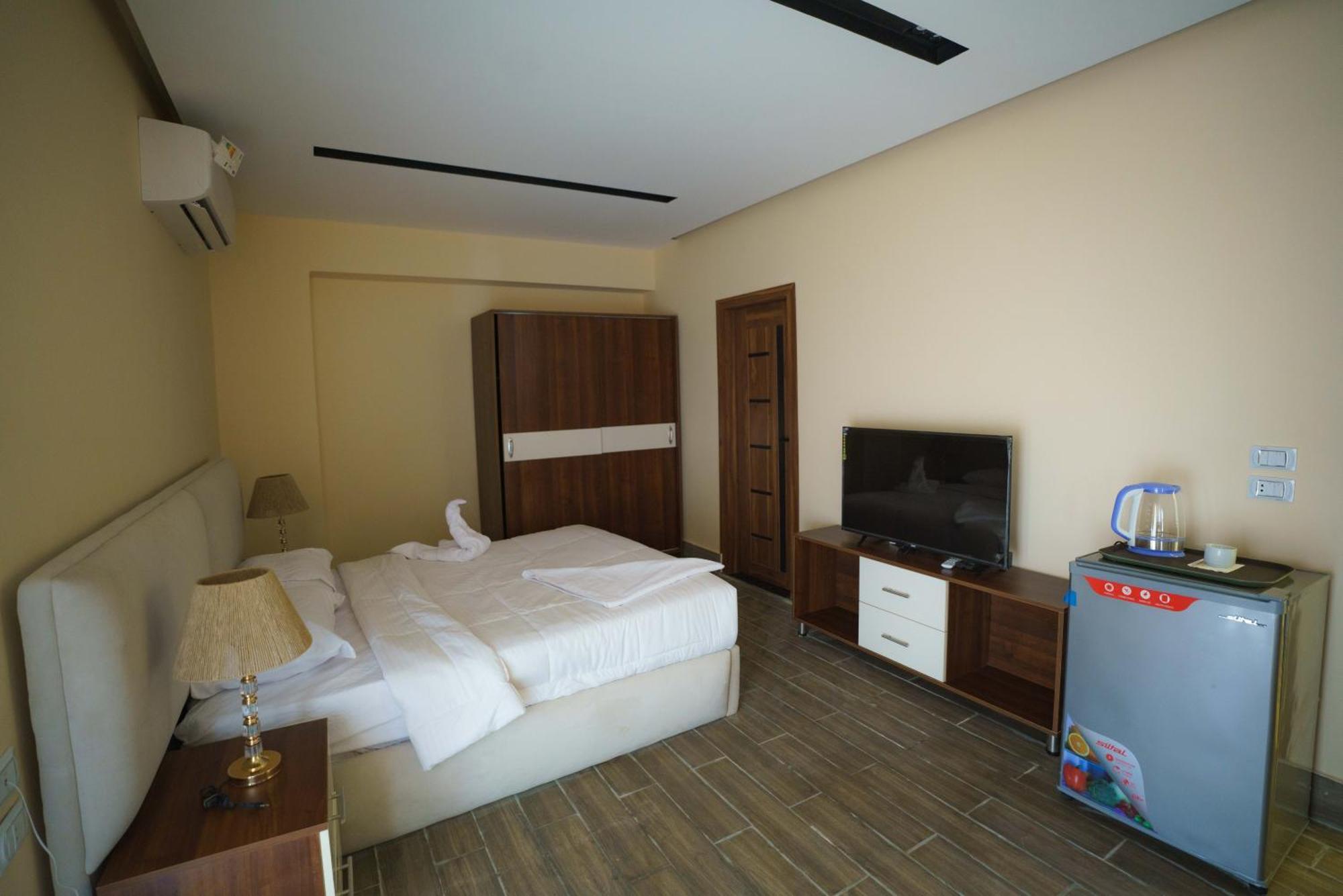 Pyramids Sunshine View Hotel Kafrat al Jabal Exterior foto